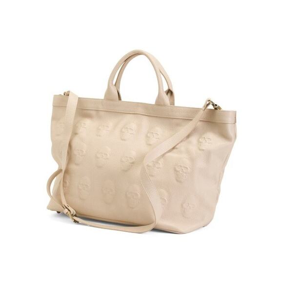 NWT IO PELLE Iopelle Italia Skull Embossed Extra Large Shoulder Tote Bag Latte - Picture 4 of 5
